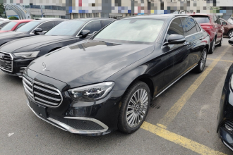 奔驰E级 2022款 改款三 E 300 L 时尚型