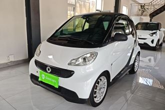smart fortwo 2012款 1.0 MHD 硬顶标准版