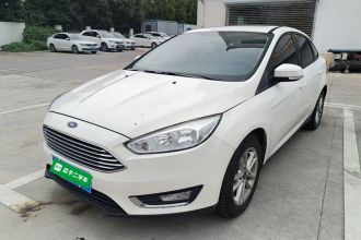 福特 福克斯 2017款 三厢 1.6L 手动风尚型智行版