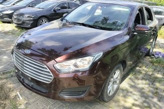 福特 福睿斯 2019款 改款 1.5L 手动质享型（胎压监测） 国VI