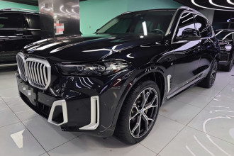 宝马X5 2023款 xDrive 30Li 尊享型M运动套装