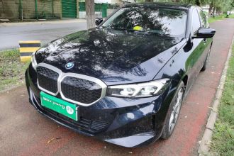 宝马i3 2025款 eDrive 35 L