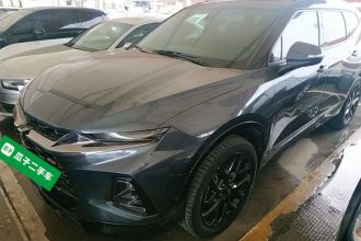 雪佛兰 开拓者 2022款 轻混 650T RS Twin-Clutch四驱7座 擎版