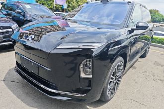 蔚来ES8 2026款 六座行政签名版