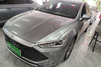 比亚迪 秦PLUS 2021款 DM-i 120KM 尊贵型