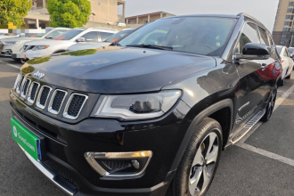 Jeep 指南者 2017款 200T 自动臻享版