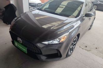 名爵 MG5 2022款 180DVVT CVT青春风尚版