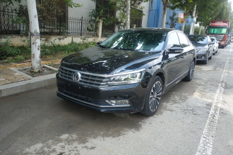 大众 帕萨特 2016款 330TSI DSG御尊版