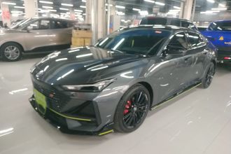 长安UNI-V 2022款 1.5T 运动版