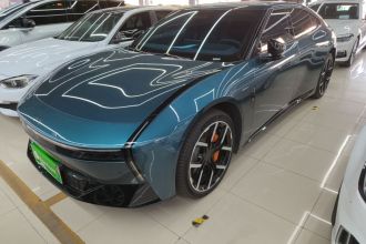 小鹏P7 2025款 750 四驱高性能 Ultra
