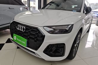 奥迪Q5L 2023款 40T 豪华动感型