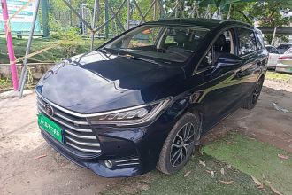 比亚迪 宋MAX 2017款 1.5T 自动智联尊贵型 7座