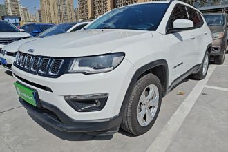Jeep 指南者 2017款 200T 自动家享版