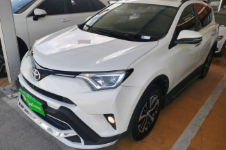 丰田 RAV4荣放 2015款 2.0L CVT两驱风尚版