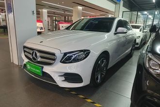 奔驰E级 2018款 改款 E 200 L 运动型