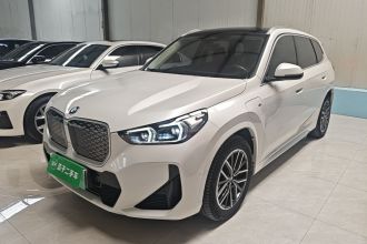 宝马iX1 2023款 eDrive25L M运动套装
