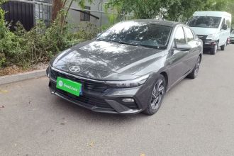 现代 伊兰特 2023款 1.5L CVT GLX精英版