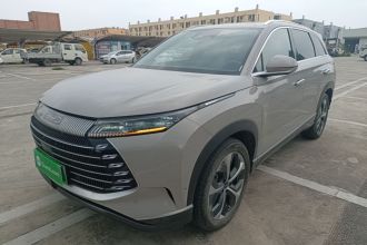 比亚迪 护卫舰07 2024款 荣耀版 DM-i 205KM 旗舰型