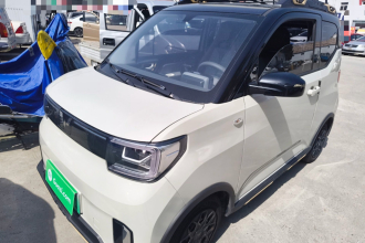 五菱汽车 宏光MINIEV 2022款 GAMEBOY 300km 玩咖款 磷酸铁锂