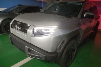 方程豹 钛3 2025款 501KM 四驱Ultra版