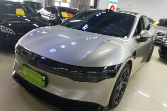极氪007 2024款 四驱智驾版 100kWh