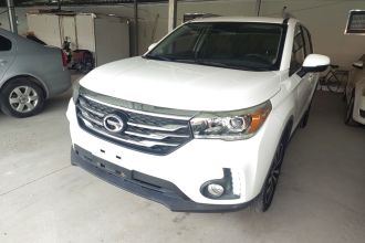 广汽传祺 传祺GS4 2017款 235T G-DCT两驱豪华版