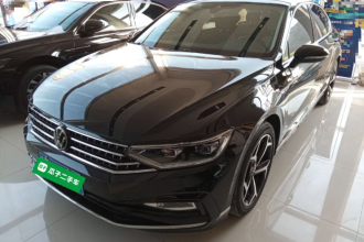 大众 迈腾 2023款 200万辆纪念版 330TSI DSG豪华型