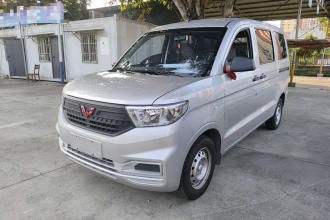 五菱汽车 五菱宏光V 2022款 1.5L劲取版电动助力LAR