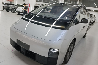 理想汽车 理想MEGA 2025款 Home 家庭特别版