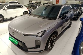 沃尔沃XC70插电式混动 2026款 四驱超长续航Plus