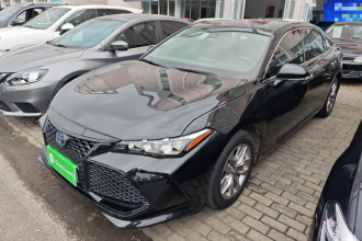 丰田 亚洲龙 2019款 双擎 2.5L 豪华版 国VI