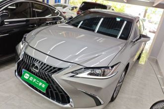 雷克萨斯ES 2022款 200 豪华版