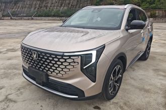 长安CS55PLUS 2026款 第四代 新蓝鲸 1.5T 天枢尊贵型