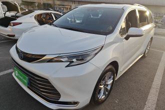 丰田 赛那SIENNA 2021款 2.5L混动 至尊版