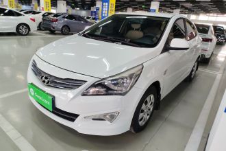现代 瑞纳 2014款 1.4L 手动智能型GLS