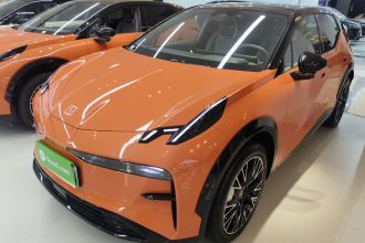 极氪X 2024款 五座四驱版