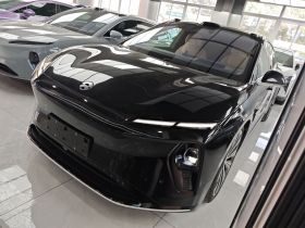 蔚来ET9 2025款 102kWh 签名版