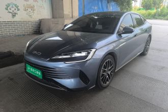 比亚迪 海豹 2023款 DM-i 1.5T 121km 尊荣型