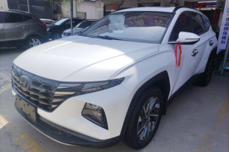 现代 2023款 途胜L 1.5T 自动两驱GLX精英版