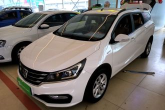 宝骏310W 2017款 1.5L 手动时尚型 国V