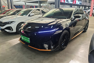 长安UNI-V 2025款 1.5T 500Bar尊贵运动型