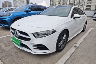 奔驰A级 2021款 A 180 L 运动轿车