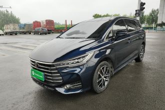 比亚迪 宋MAX 2017款 1.5T 手动智联豪华型 7座
