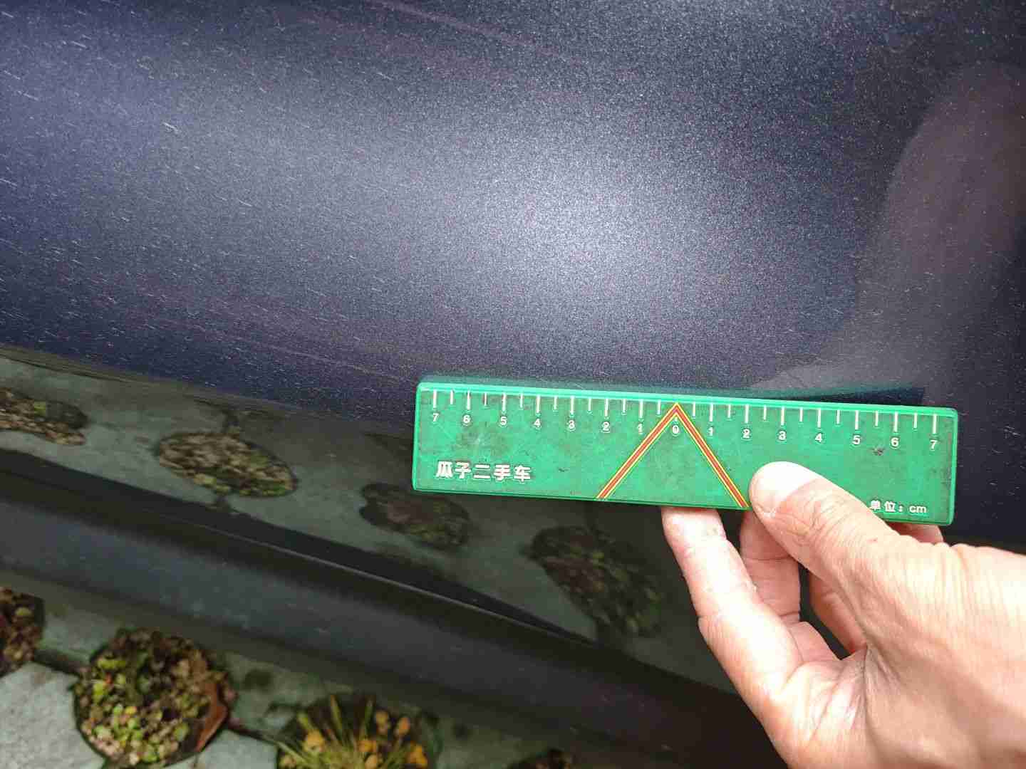 车辆左侧后门外观展示