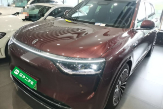 鸿蒙智行 问界M8 2025款 增程 Ultra版 53.4kWh 5座版 (192线激光雷达）