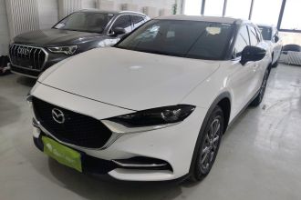 马自达CX-4 2021款 2.0L 自动两驱蓝天探索版