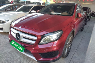奔驰GLA 2015款 GLA 260 4MATIC 运动型