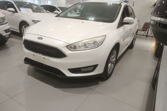 福特 福克斯 2015款 两厢 1.6L 自动舒适型