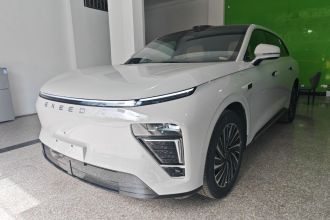 星途 星纪元 ET 2024款 增程 240 Ultra四驱