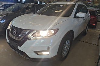 日产 奇骏 2019款 2.0L CVT舒适版 2WD